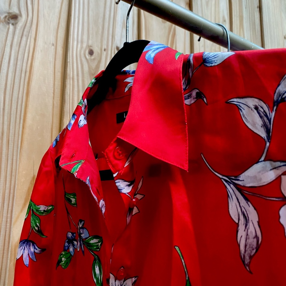 Beautiful Ralph Lauren Blouse 🌺 - Picture 5 of 5
